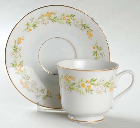 Contessa Footed Cup & Saucer Set