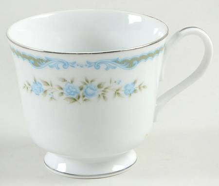 Lexington Footed Cup