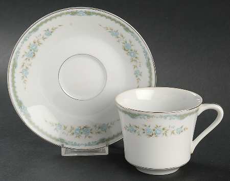 Lexington Footed Cup & Saucer Set