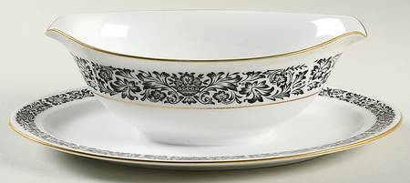 Monte Carlo Gravy Boat with Attached Underplate