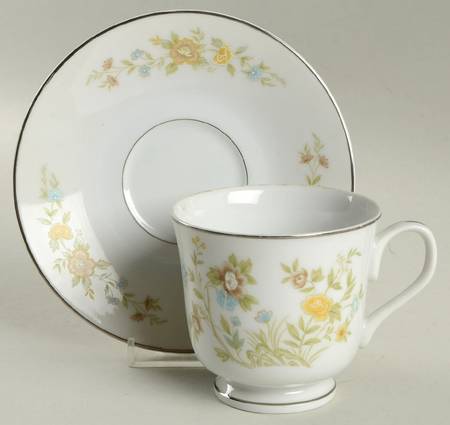 Westbury Footed Cup & Saucer Set
