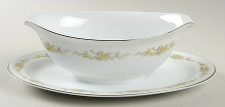 Westchester Gravy Boat with Attached Underplate
