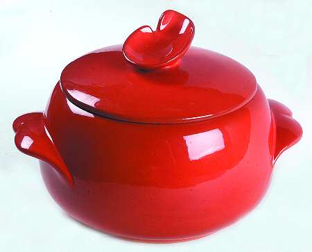 Lazy Bones Flame 2 Qt Round Covered Casserole