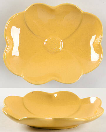 Plainsman Autumn Yellow Dogwood Floral Bowl