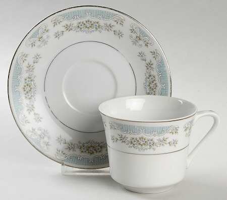 Rapture Flat Cup & Saucer Set