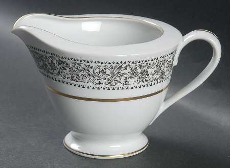 Rockford Creamer
