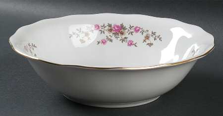 FAV16 9" Round Vegetable Bowl