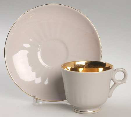 FIG2 Footed Demitasse Cup & Saucer Set
