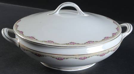 15413 Round Covered Vegetable
