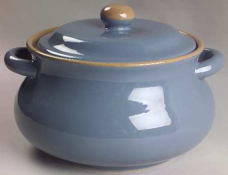 Ventura Blue Round Covered Vegetable