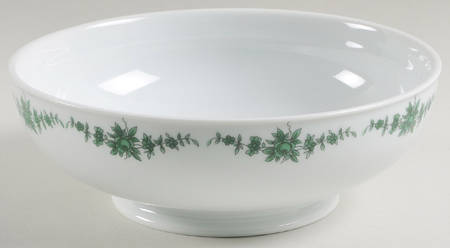 02762 7" Footed Bowl