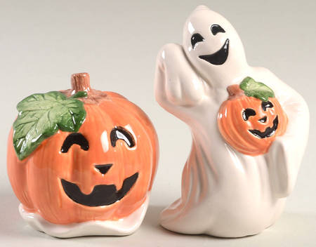 Pumpkin Ghosts Salt & Pepper Set