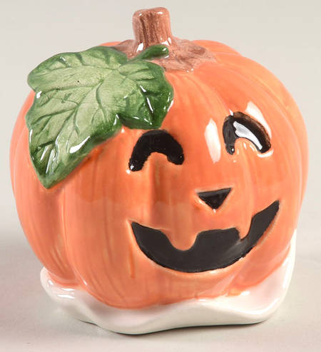 Pumpkin Ghosts Salt Shaker