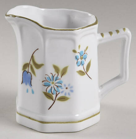 Country Garden Creamer
