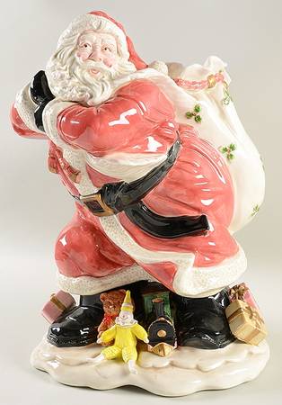 Old World Santa Centerpiece Vase