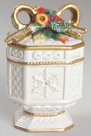 Snowy Woods Sugar Bowl & Lid