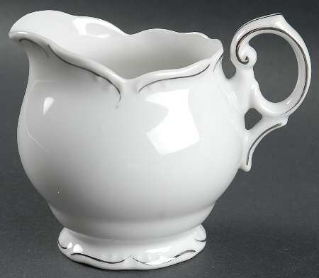 Simplicity Creamer