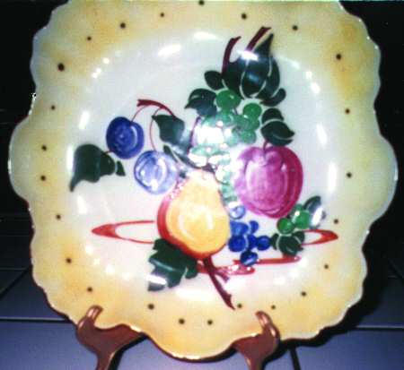 FLY1 Square Handled Cake Plate