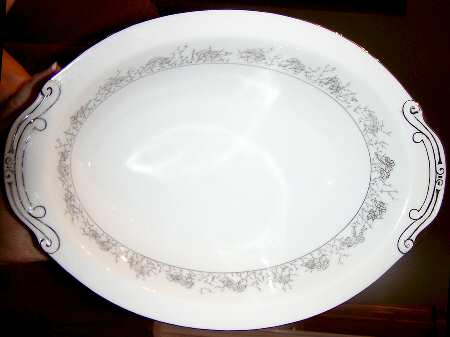 Silver Pine 9" Oval Vegetable Bowl