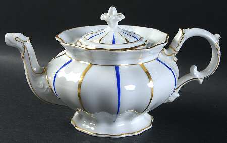 A66 Teapot & Lid