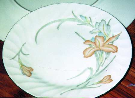 UP124 by Universal Porcelain Company