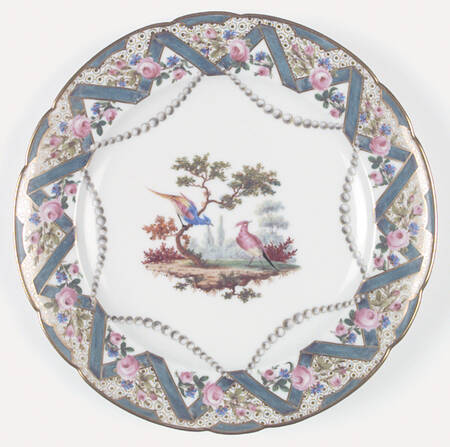 FAN7 Luncheon Plate