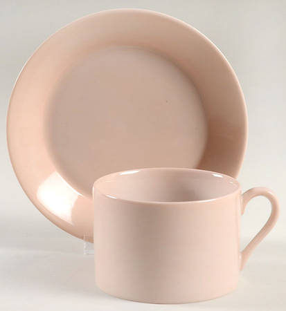 Total Color-Shell Peach (Round) Flat Cup & Saucer Set