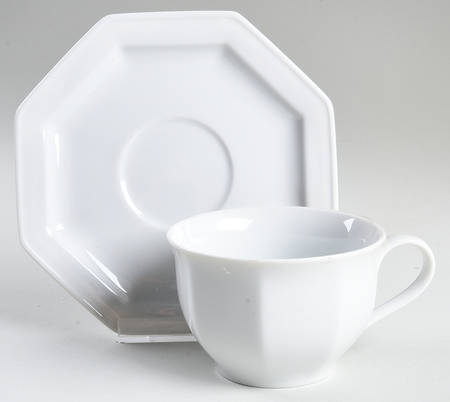 Blanche Oblique Flat Cup & Saucer Set