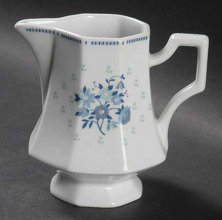 Jamestown Creamer