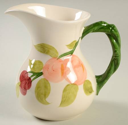 Fresh Fruit 32 Oz Pitcher