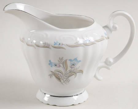 Blue Bell Creamer