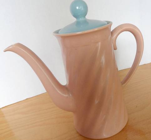 Wishmaker Copley Coral Coffee Pot & Lid