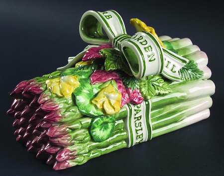 Herb Garden Sculpted Box & Lid