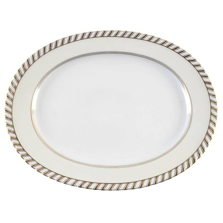 La Princesse (White Background) 13" Oval Serving Platter