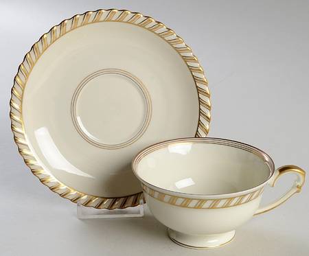 La Princesse (White Background) Footed Cup & Saucer Set