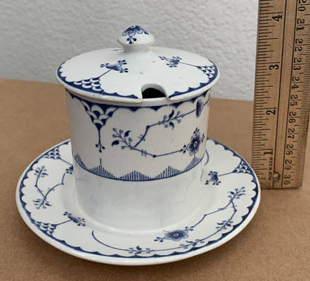 Denmark Blue Jam/Jelly & Lid w/Attached Underplate