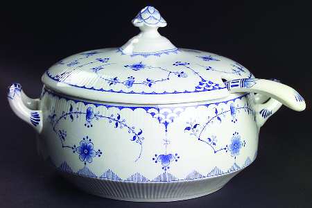Denmark Blue Tureen & Lid w/Ladle
