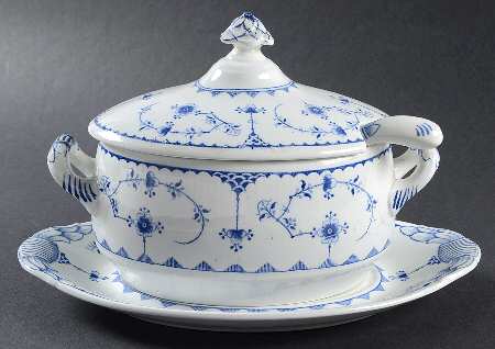 Denmark Blue Oval Tureen & Lid w/Ladle & Underplate