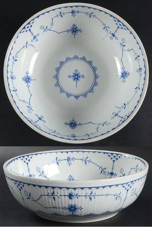 Denmark Blue 9" Salad Serving Bowl