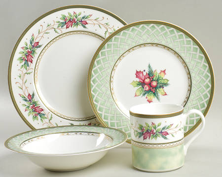 Winter Holiday 4 Piece Place Setting