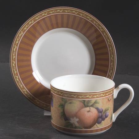 Flat Cup & Saucer Set