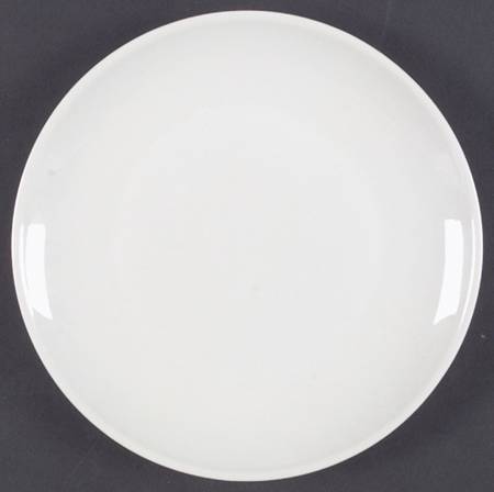 Form641 (White) Also A Shape Salad Plate