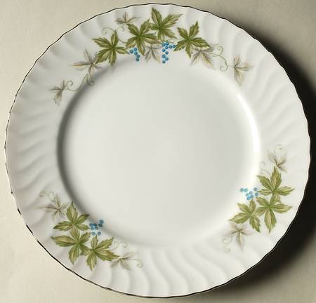 Garland Dinner Plate