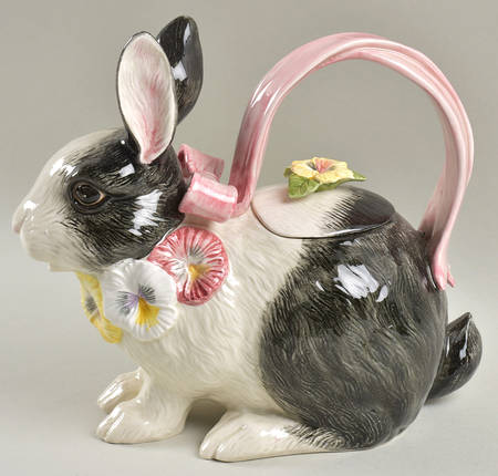 Pansy Parade Figural Teapot & Lid