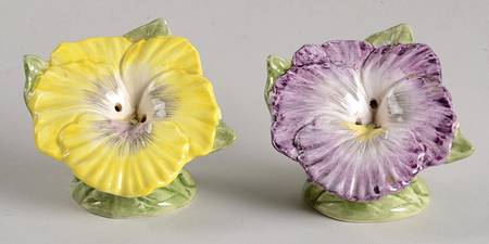 Pansy Parade Figural Salt and Pepper