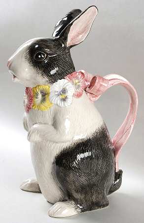 Pansy Parade 40 Oz Pitcher