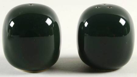 Total Color Spectrum Hunter Green Salt & Pepper Set