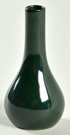 Total Color Spectrum Hunter Green 2" Mini Bud Vase