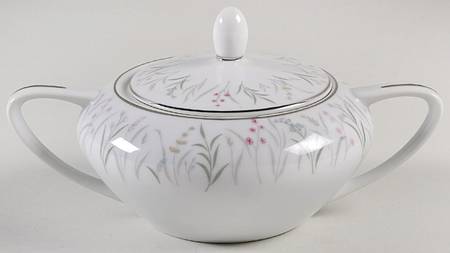 Sunnyvale Sugar Bowl & Lid