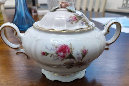 Royal Rose Sugar Bowl & Lid